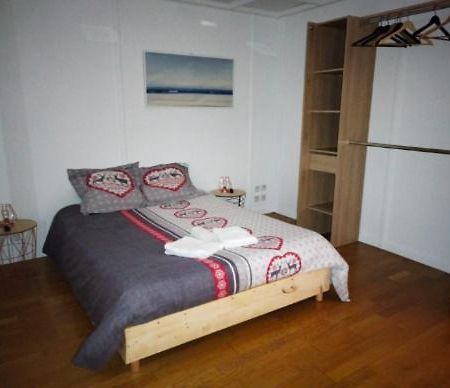 Appartement Aux Airelles Амбрюн Екстериор снимка
